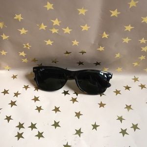 Ray-Ban Wayfarer Sunglasses